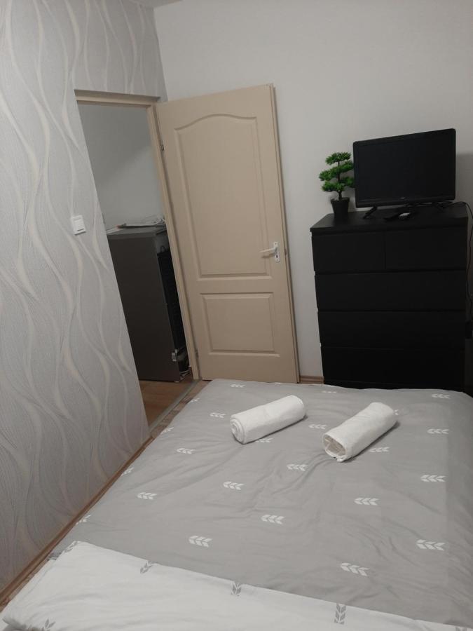 Nikolett Apartman Hajdúszoboszló Εξωτερικό φωτογραφία